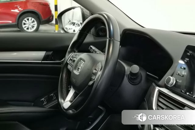 Honda Accord id 4273358 из Китая 19