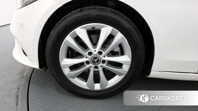 Mercedes-Benz C-Class W205 id 3351010 из Кореи 15