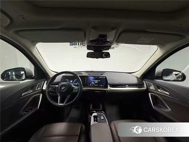 BMW iX1 2024 Белый из Китая, фото 5
