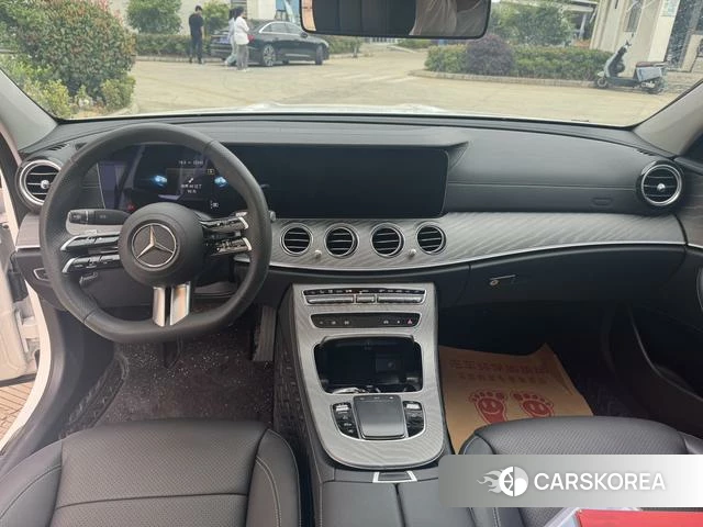 Mercedes-Benz E-class id 4334939 из Китая 16