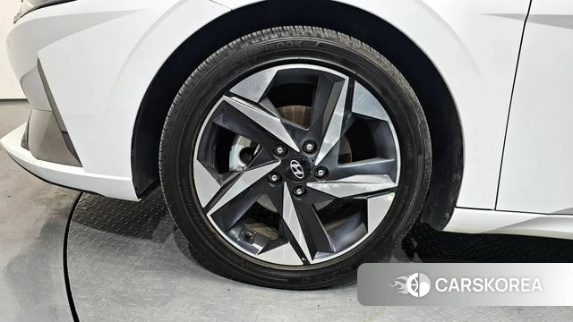 Hyundai Avante Hybrid (CN7) id 3954622 из Кореи 15