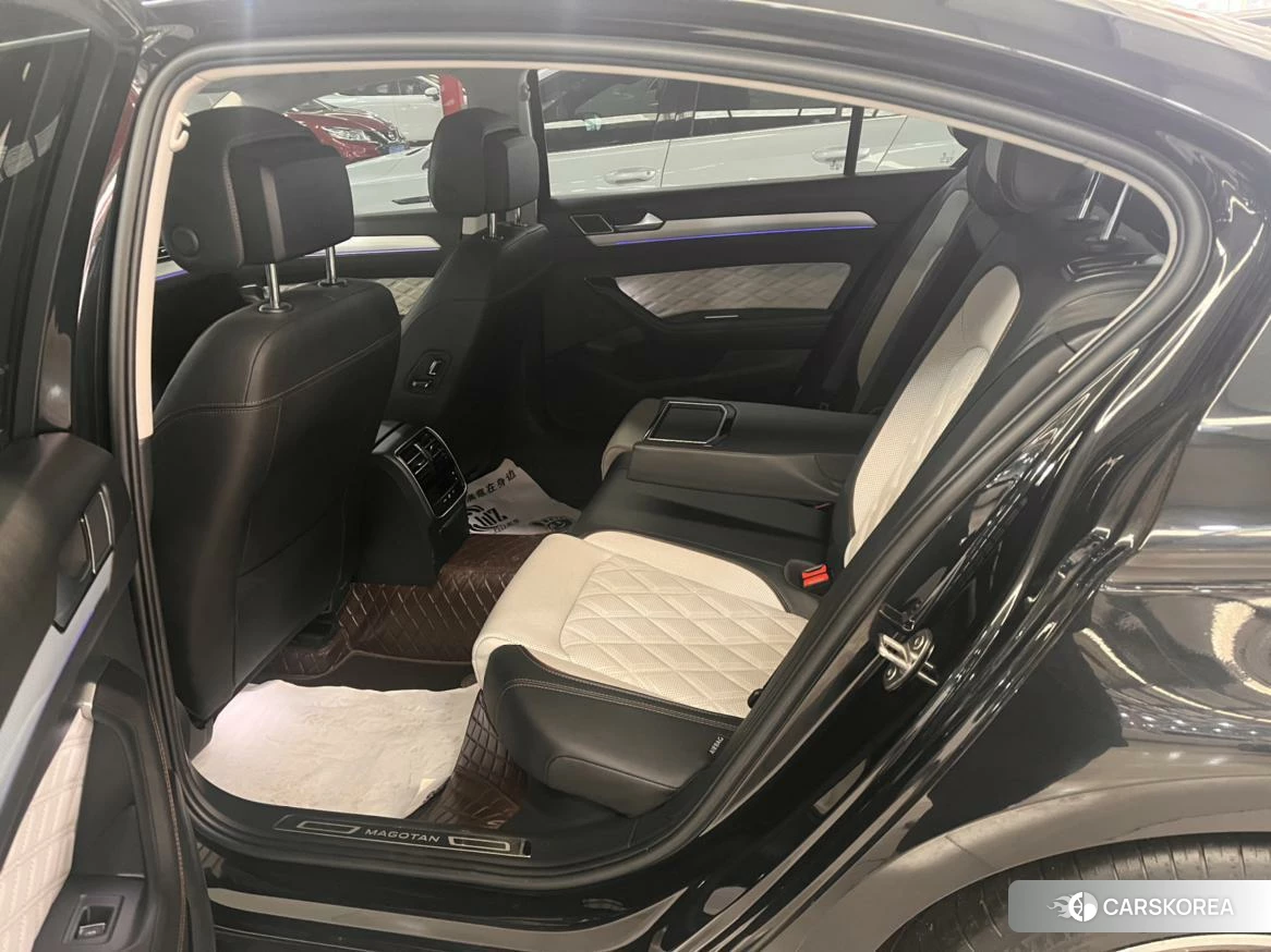 Volkswagen Magotan id 4461906 из Китая 10