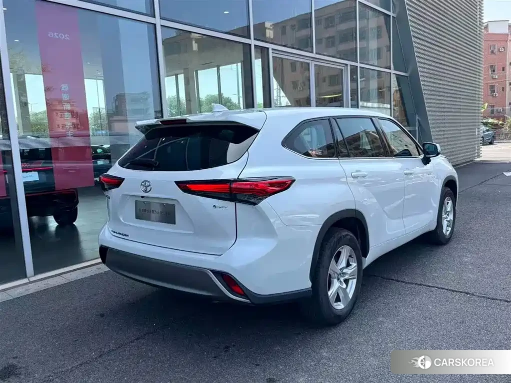 Toyota Highlander id 4538808 из Китая 16