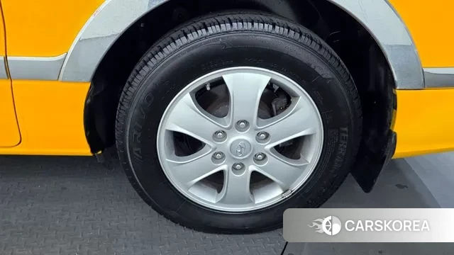 Hyundai The New Grand Starex id 3193492 из Кореи 15