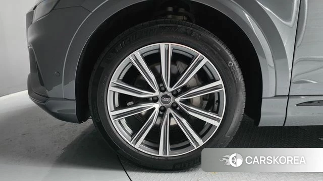 Audi Q8 (4M) id 4416106 из Кореи 30