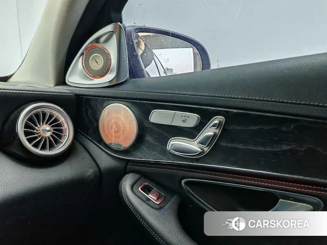 Mercedes-Benz Class C id 4209799 из Китая 15