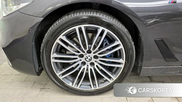 BMW 5 Series (G30) id 4225080 из Кореи 27