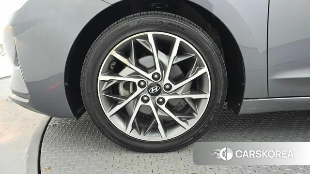 Hyundai The New Avante AD id 4339399 из Кореи 25