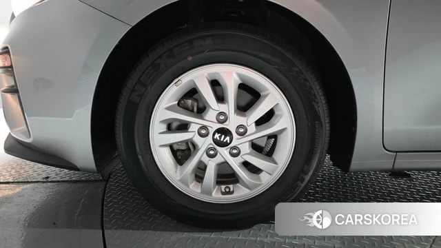 Kia Come New K3 id 4722162 из Кореи 33