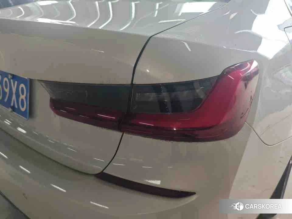 BMW 3 series id 4493131 из Китая 9