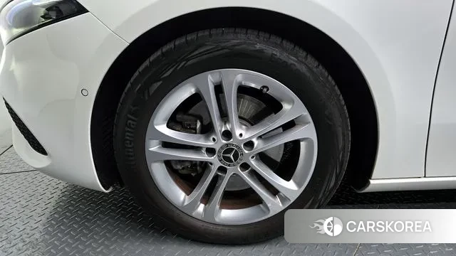 Mercedes-Benz A-Class W177 id 3299841 из Кореи 15