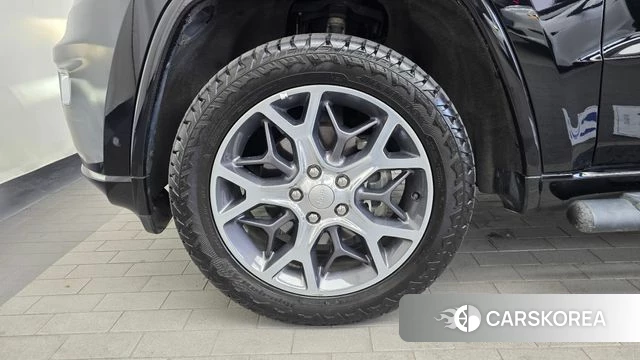 Jeep Grand Cherokee id 4203506 из Кореи 15