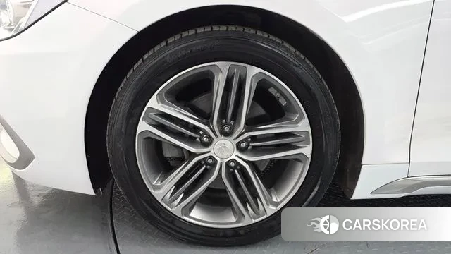Hyundai Grandeur IG id 3602304 из Кореи 15