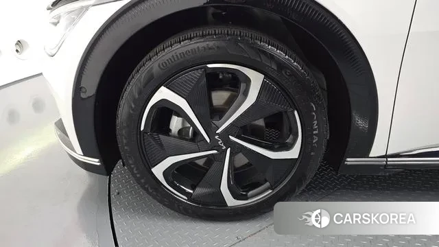 Kia EV6 id 3788076 из Кореи 15