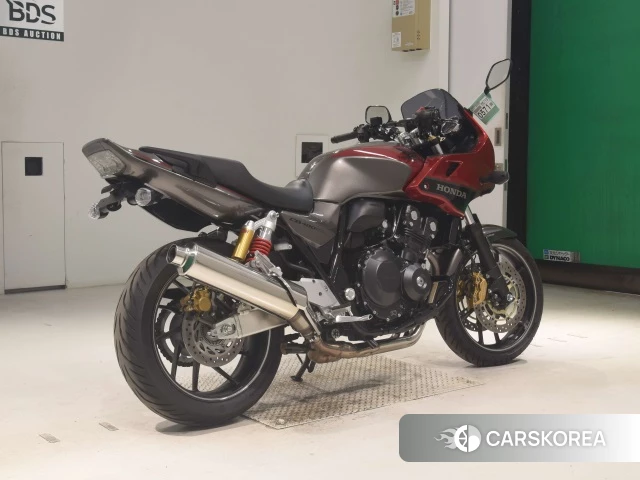 Проданный Honda CB400SF BOLDOR 2017 из Японии, фото 5