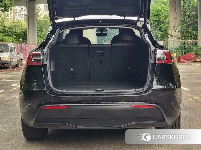 Tesla Model Y id 3939385 из Китая 19