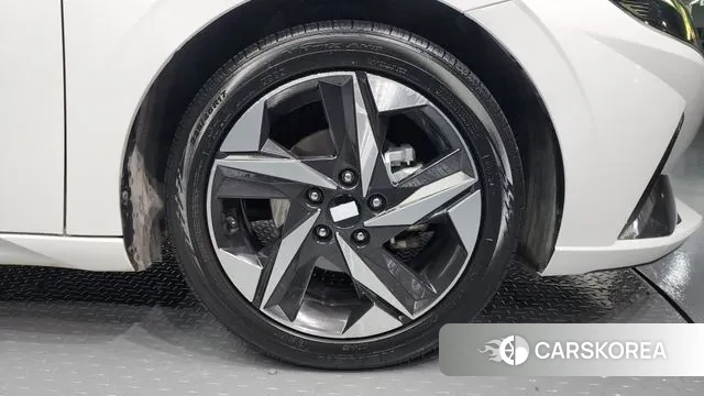 Hyundai Avante (CN7) id 3546471 из Кореи 15