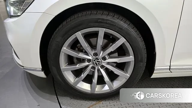 Volkswagen Passat GT (B8) id 2989516 из Кореи 15