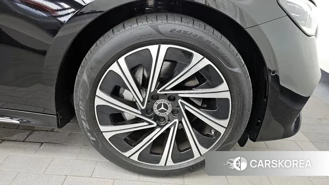 Mercedes-Benz E-Class W214 id 3042623 из Кореи 15