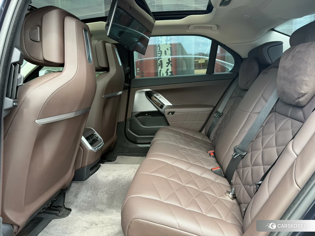 BMW i7 id 4492907 из Китая 11