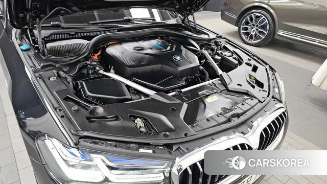 BMW 5 Series (G30) id 3883692 из Кореи 15