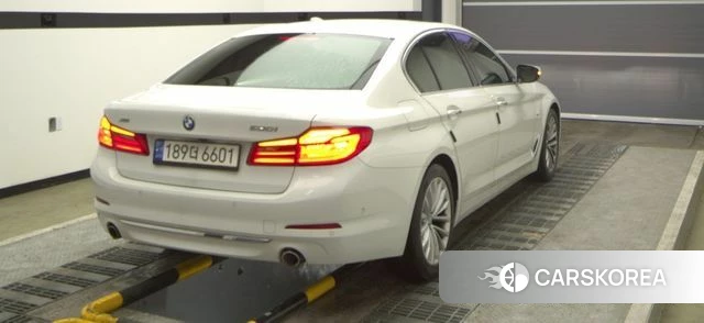 BMW 5 Series (G30) id 4233027 из Кореи 10