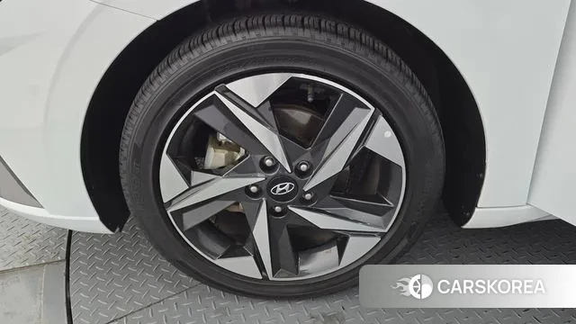 Hyundai Avante (CN7) id 3395399 из Кореи 15