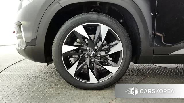 Kia Seltos id 3367320 из Кореи 15