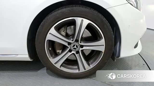 Mercedes-Benz E-Class W213 id 3423194 из Кореи 15