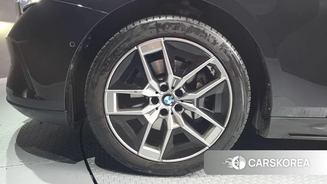 BMW 5 Series (G60) id 4670229 из Кореи 29