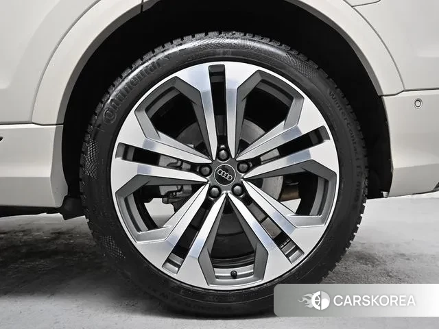 Audi Q8 (4M) id 3739682 из Кореи 15