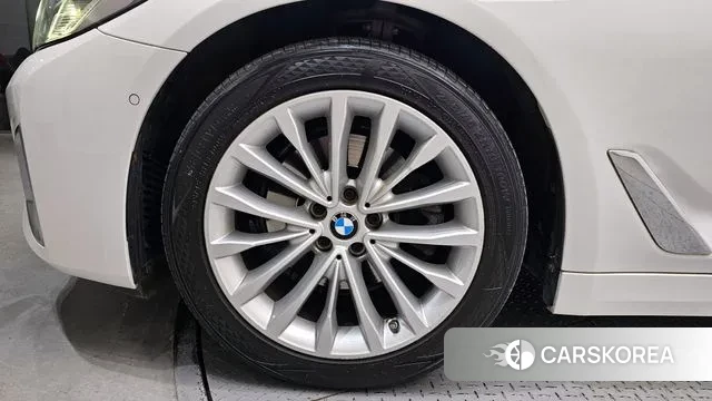 BMW 5 Series (G30) id 3626262 из Кореи 15