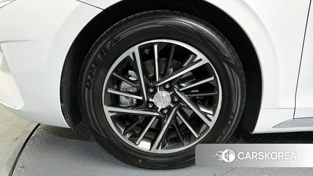 Hyundai The New Grandeur IG id 3819777 из Кореи 15
