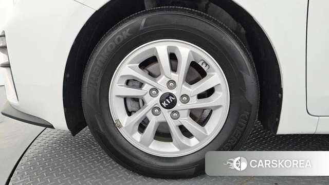 Kia Come New K3 id 4646943 из Кореи 25
