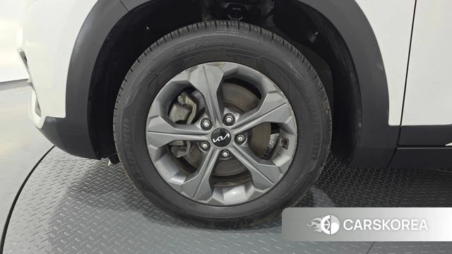 Kia Seltos id 4281971 из Кореи 25