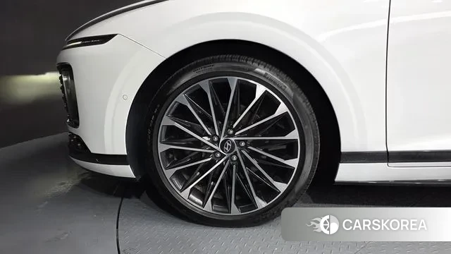 Hyundai Grandeur (GN7) id 3523914 из Кореи 15