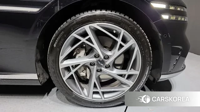 Genesis G90 (RS4) id 3606398 из Кореи 15