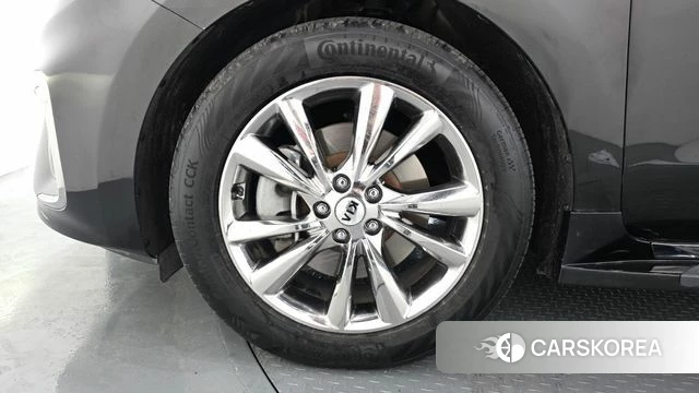 Kia The New Carnival id 3917067 из Кореи 15