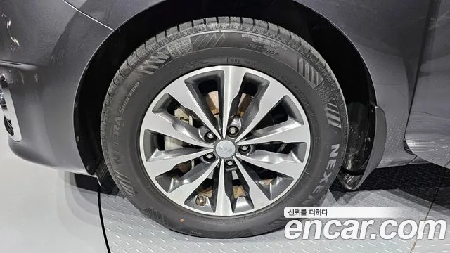 Kia All New Carnival id 2831392 из Кореи 15