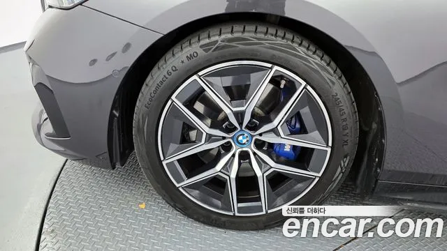 BMW i5 (G60) id 2805485 из Кореи 15