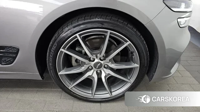 Genesis The New G70 id 3702771 из Кореи 15