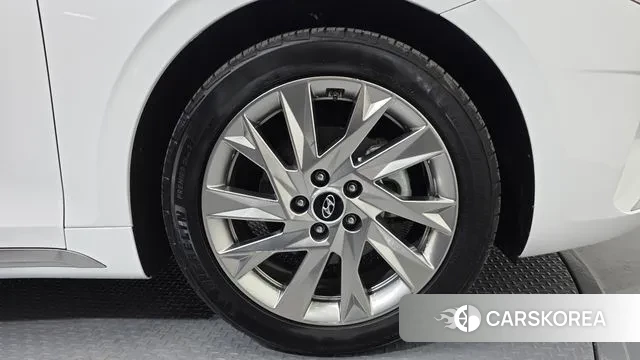 Hyundai The New Grandeur IG Hybrid id 3592032 из Кореи 15