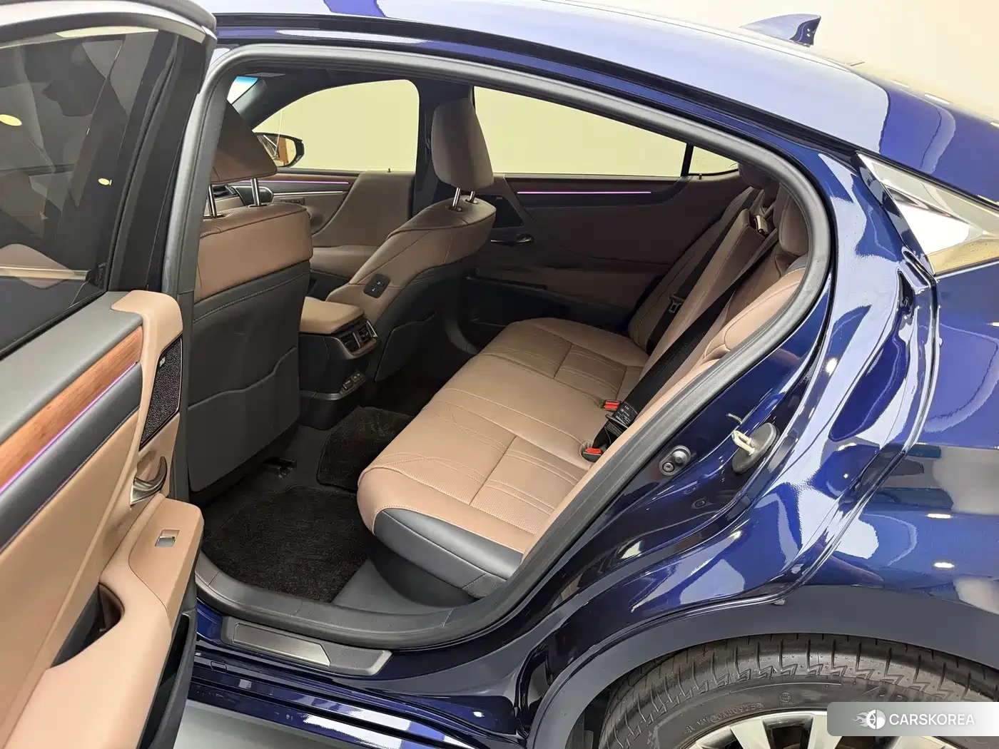 Lexus ES id 4644529 из Китая 14