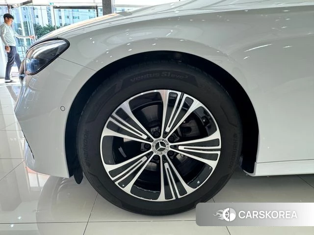 Mercedes-Benz E-Class W214 id 4773283 из Кореи 14