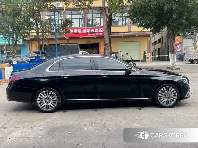 Mercedes-Benz E-class 2022 Черный из Китая, фото 5