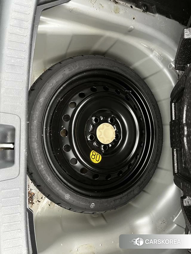Toyota Corolla id 4263745 из Китая 23