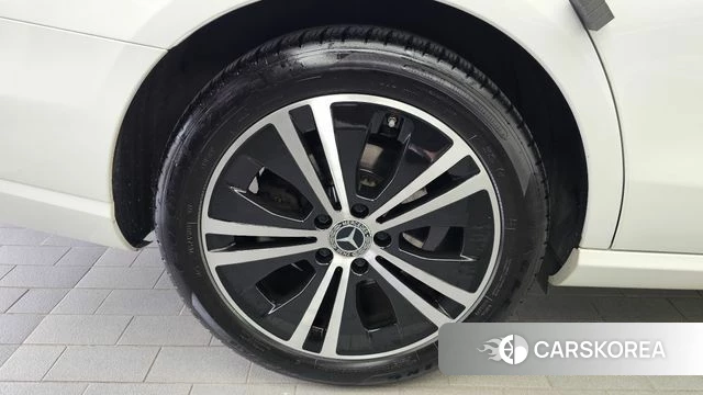 Mercedes-Benz E-Class W213 id 4793738 из Кореи 28