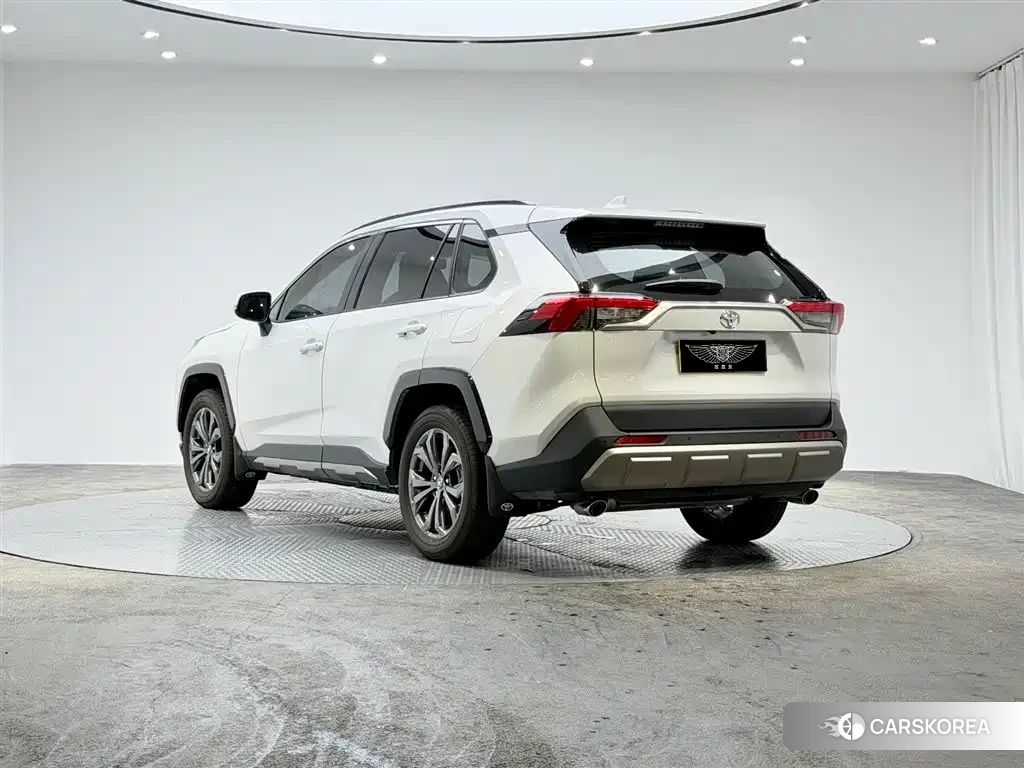 Toyota RAV4 id 4617097 из Китая 11