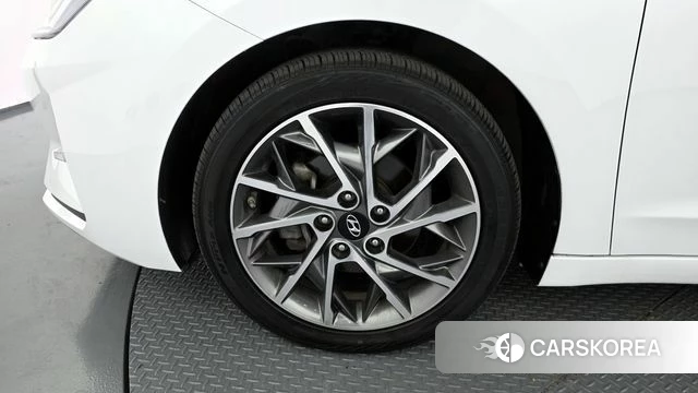 Hyundai The New Avante AD id 4203392 из Кореи 25