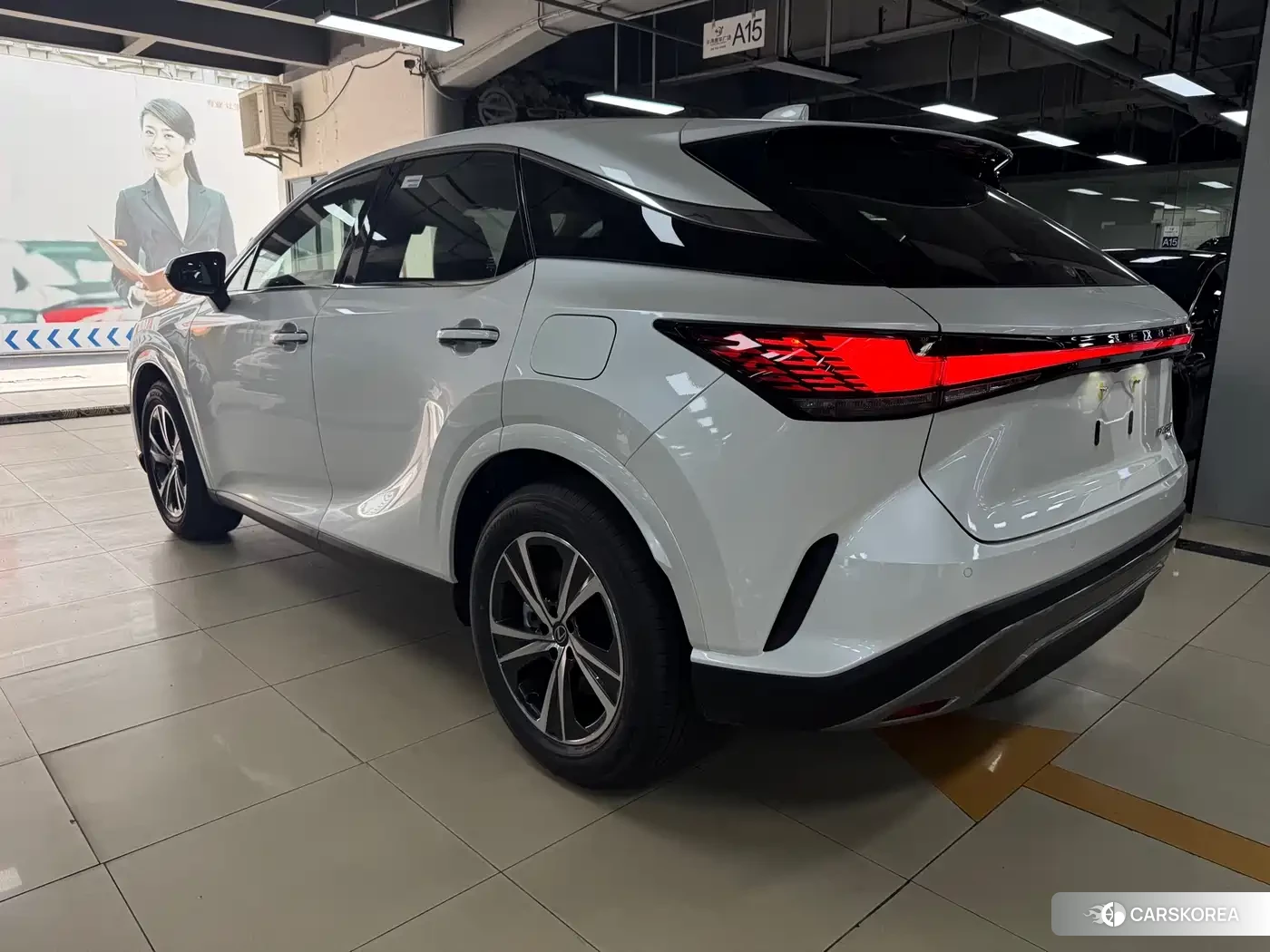 Lexus RX 2026 Белый из Китая, фото 5